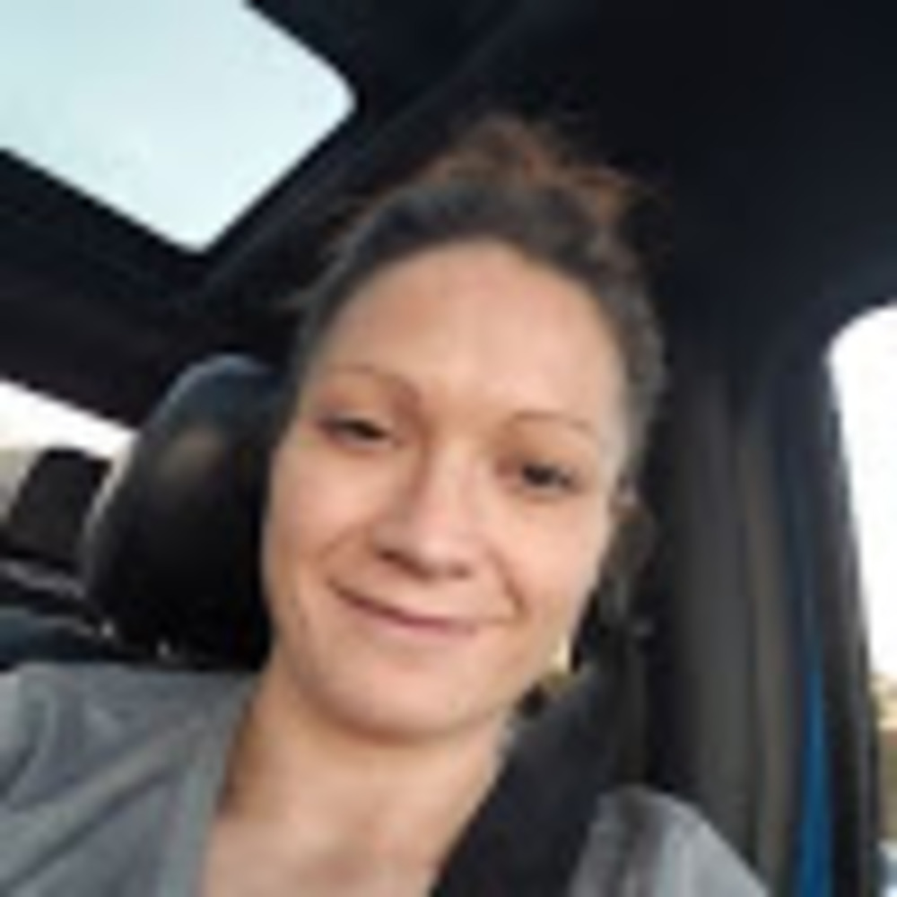 Meet your Posher, Candice